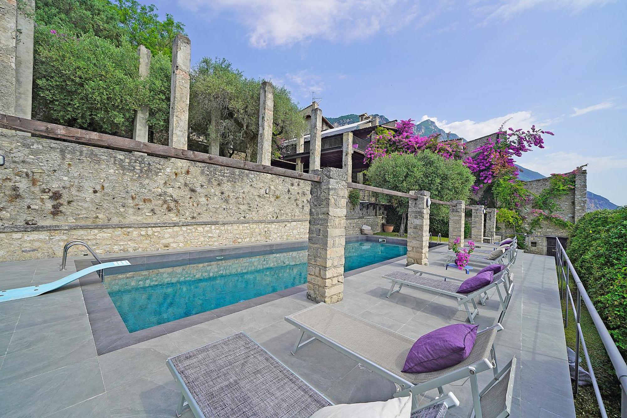 Villa Rachele: Stunning Luxury Villa In Centre Gargnano With Private Pool And Breathtaking Views Εξωτερικό φωτογραφία