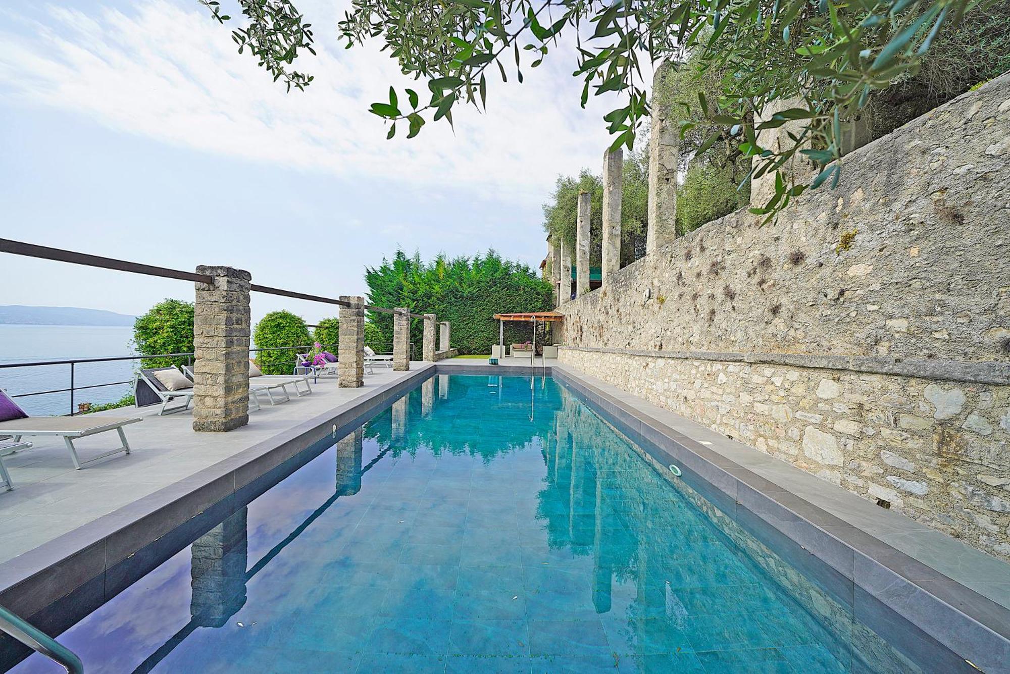 Villa Rachele: Stunning Luxury Villa In Centre Gargnano With Private Pool And Breathtaking Views Εξωτερικό φωτογραφία
