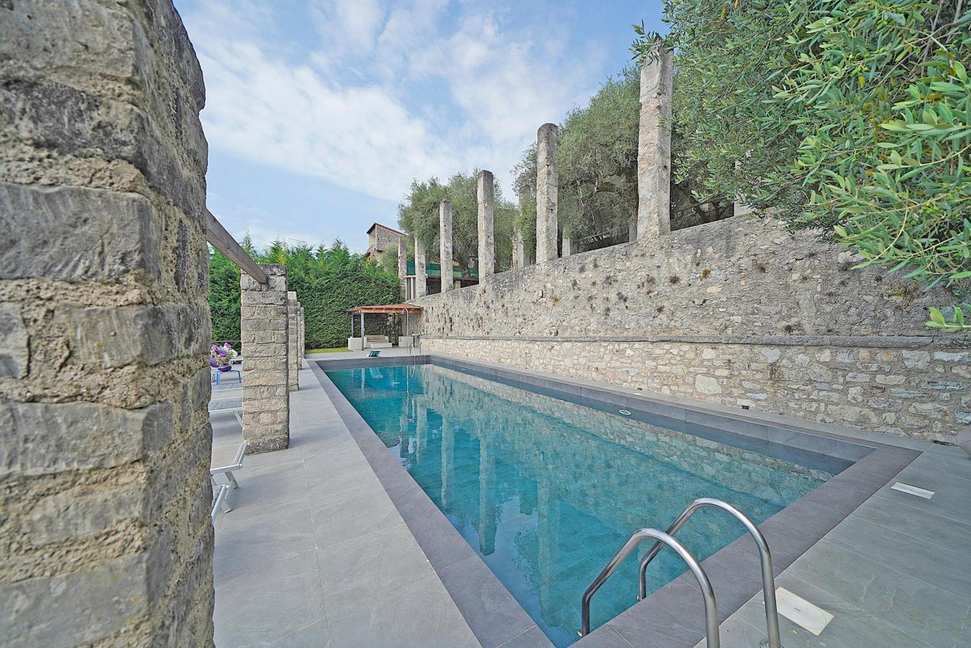 Villa Rachele: Stunning Luxury Villa In Centre Gargnano With Private Pool And Breathtaking Views Εξωτερικό φωτογραφία