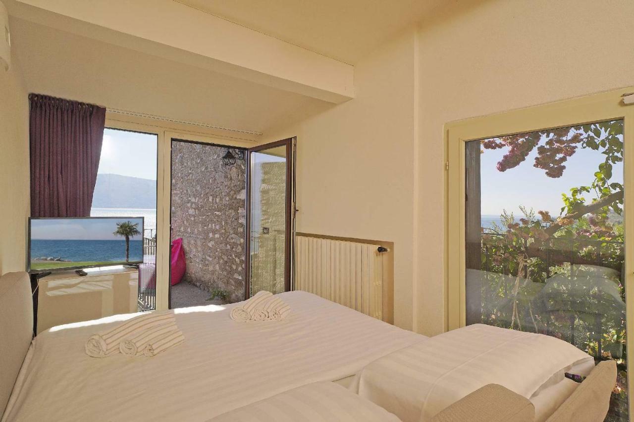 Villa Rachele: Stunning Luxury Villa In Centre Gargnano With Private Pool And Breathtaking Views Εξωτερικό φωτογραφία